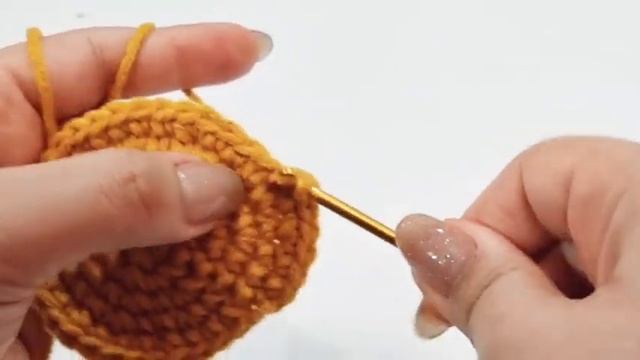 Super easy crochet cat coaster pattern for beginners _ Tutorial crochet cat coaster смотреть онлайн
