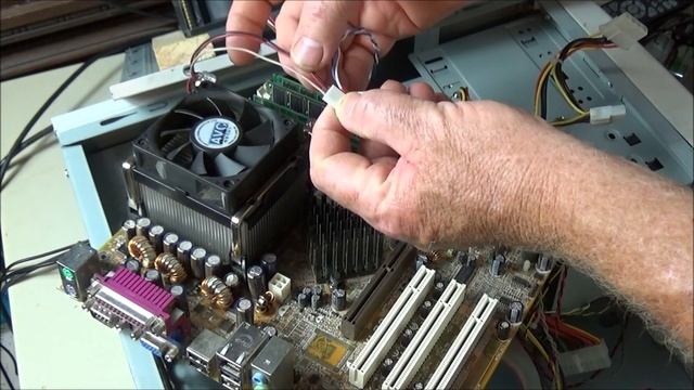 Salvage Older Computer Motherboard смотреть онлайн