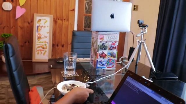 Teaching Linux to my 7 year old daughter смотреть онлайн
