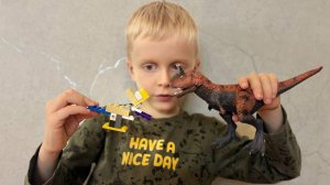Собираем зубастого Карнотавра из Lego/Лего