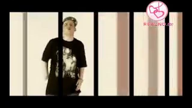 De Maar and G - San in V2 смотреть онлайн