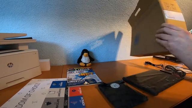 TUXEDO InfinityBook S 15 - Gen6 # unboxing смотреть онлайн