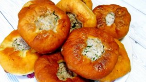 Готовлю беляши, с дырочкой. Тесто сегодня немного необычное, эксперимент