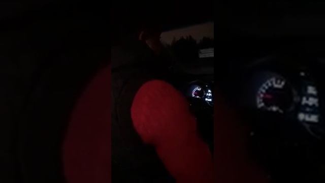 Таксист высадил девушку с ребенком посреди дороги из-за мелких денег смотреть онлайн