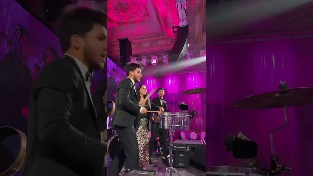 Ozoda nursaidova va Shaxzod birgalikda xalqimiz xizmatida #ozodanursaidova #shaxzod #shoubiznesolami смотреть онлайн