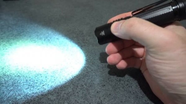 Sofirn SP35 Review: Unboxing, Beamshots, UI, Comments