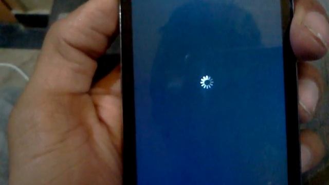 Untethered Jailbreak iOS 5.0.1 on iPod Touch 4G using Corona 5.0.1 untether смотреть онлайн