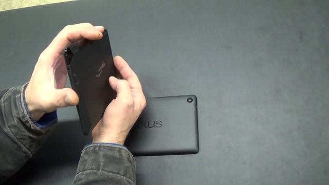 Google Nexus 7 Review & Comparison 2013 | TechTalk смотреть онлайн