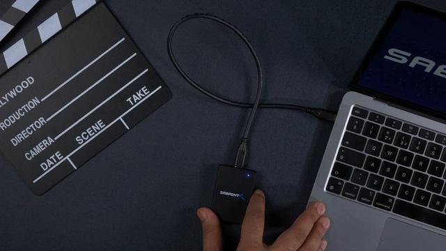 FAST AND SMALL! SABRENT CFexpress B Card Reader Showcase смотреть онлайн