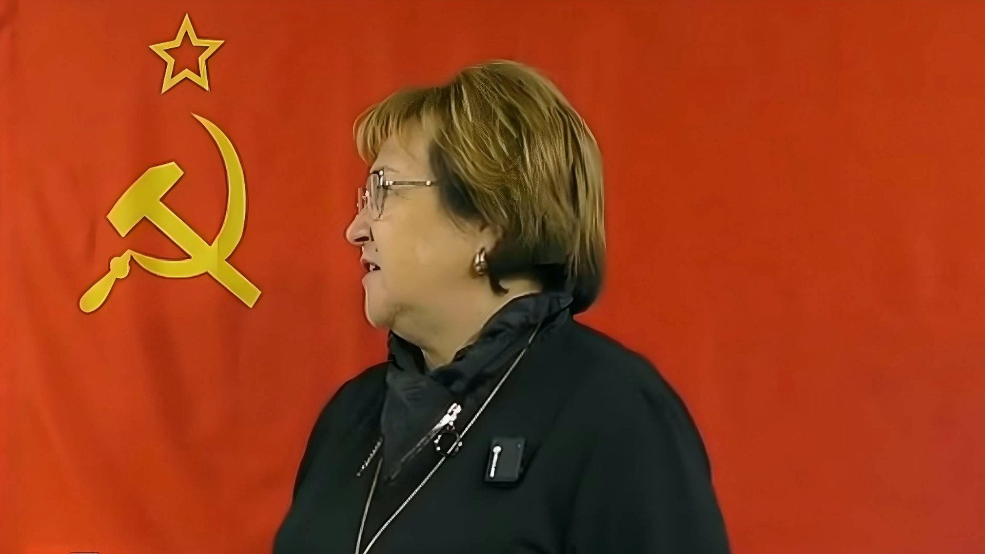 По молодости у меня была гипертония. Решение ● Почему в компаниях мужчины всегда выбирают евреек? смотреть онлайн