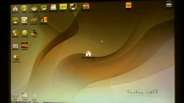 Toutou Linux ORDINOSAURE смотреть онлайн