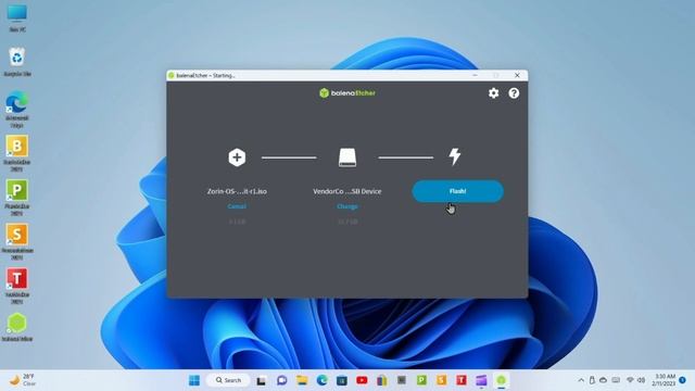 Zorin OS is a great Linux OS to start with if you are new to Linux and want to give Linux a try. смотреть онлайн