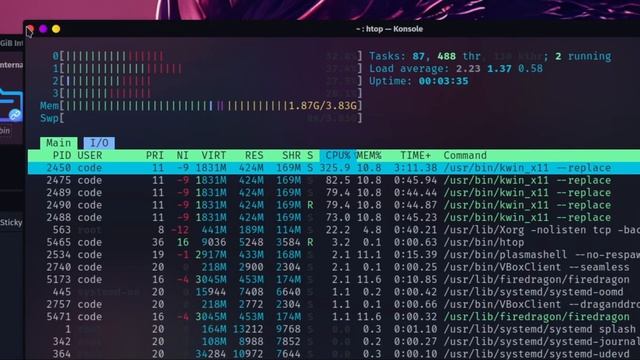 Garuda KDE Dr460nized VS Ubuntu 22.10 (RAM Consumption) смотреть онлайн