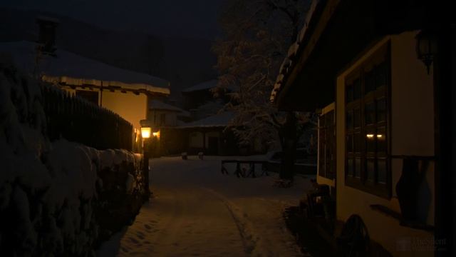 4K HDR Snowy Village - Peaceful Snowing At Dusk - Winter In Bulgaria - Relaxing