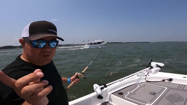 How to Catch Summer Flounder - Inshore Tips & Techniques смотреть онлайн