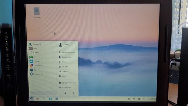 Linuxy 32-bitowe na Dellu Latitude D520 - część pierwsza | Zabawy ze sprzętem #16 смотреть онлайн
