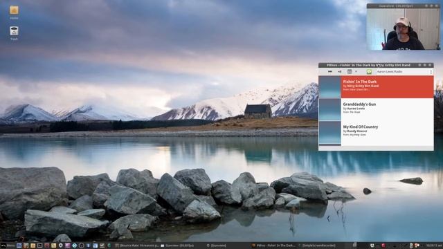 Pithos - A Great Linux Pandora App смотреть онлайн