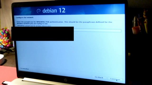 How I turned my OLD AHH LAPTOP into a full fledged Linux Workstation ! (FOR EVERYTHING) Debian 12 смотреть онлайн