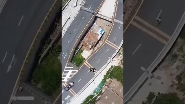 ДОМА ПОСРЕДИ ШОССЕ смотреть онлайн