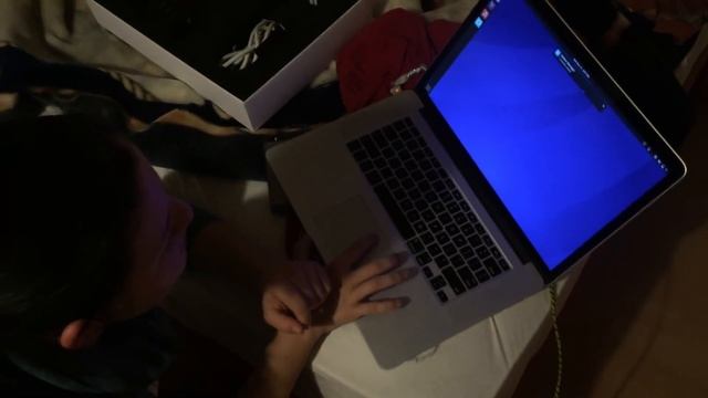 AntergOS Linux on Retina Macbook Pro - Late 2016 Update смотреть онлайн