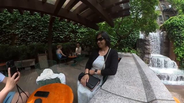 Greenacre Park | New York City смотреть онлайн