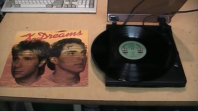 Kenwood P-100 mini turntable review & test смотреть онлайн