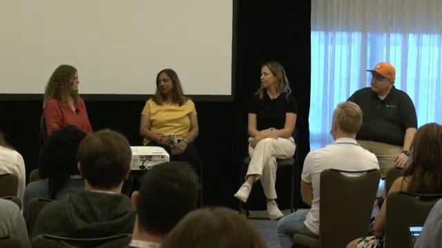 Panel Discussion: Marketing is Essential (and Not Sleazy) for Open Source Projects смотреть онлайн