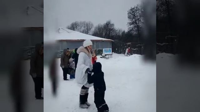 Новогодний праздник в нашем иппоклубе Берегиня смотреть онлайн