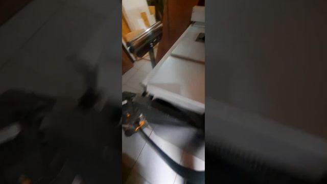 Construí mesa para serra de bancada Stanley, com compartimento para pó - parte 2 смотреть онлайн