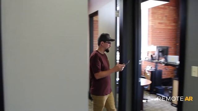 Remote AR with Apple ARKIT office смотреть онлайн