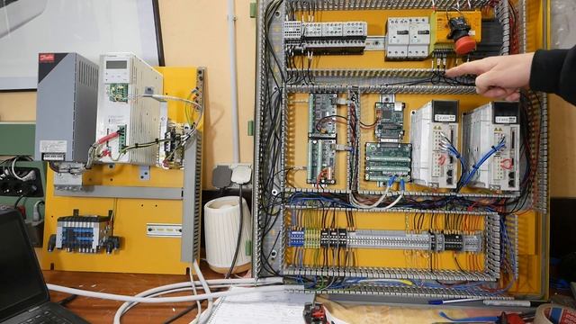 LinuxCNC control - Schaublin lathe retrofit - EP.28 смотреть онлайн