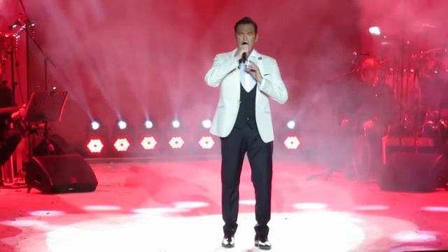 Ta nisia. Τα νησιά. Mario Frangoulis. Piraeus. 31.8.2022. смотреть онлайн