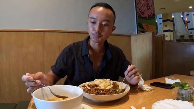 Modern Jakarta is INCREDIBLE! 🇮🇩 Is This Asia Or New York? смотреть онлайн