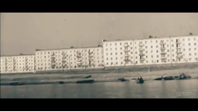 ТЕЧЕТ РЕКА ВОЛГА - ХОР "ГЛОРИЯ" и АНСАМБЛЬ "РОССИЯ" смотреть онлайн
