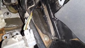 Замена салонного фильтра, Форд С-Макс.