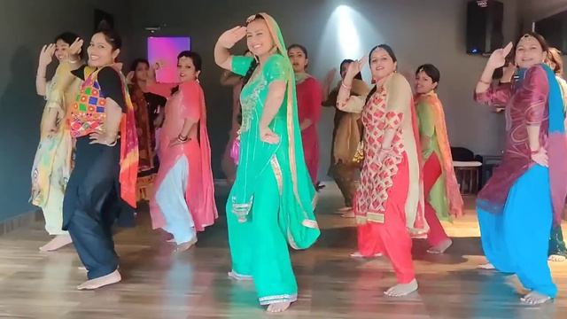 Yaar Bolda | Wedding Choreography | Easy Bhangra | Surjit Bindrakhia | The Dance Mafia смотреть онлайн