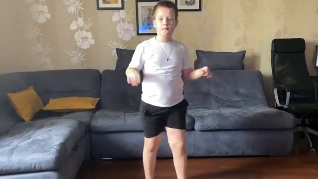 Зарядка Сина и Ло смотреть онлайн