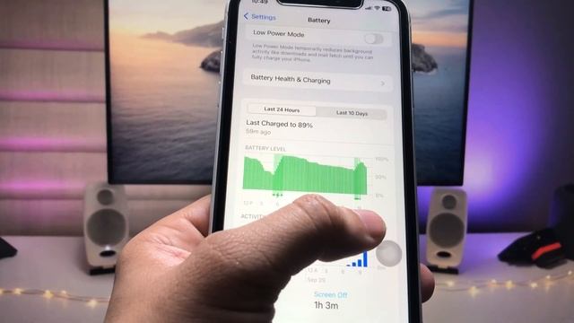 iPhone XR Full Review on iOS 17.0.2 - Battery + Performance смотреть онлайн