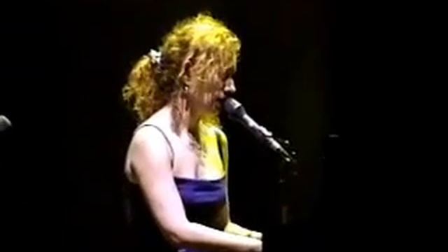 Tori Amos London Girls Live смотреть онлайн