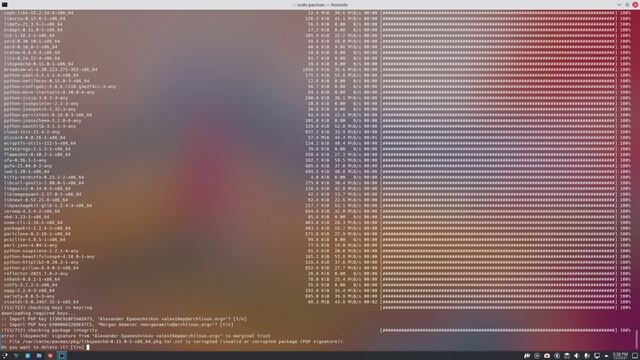 ArcoLinux : 2457 Updating an ALCI SSD - how to update Arch Linux - the horror/nightmare of the keys смотреть онлайн