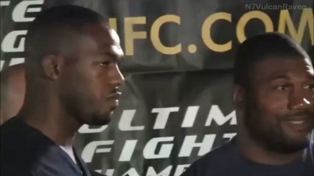 Jon Jones vs Quinton Rampage Jackson Stare Down смотреть онлайн