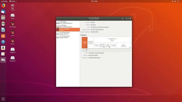 Intel NUC NUC8i7HVK Ubuntu Disks Mounted смотреть онлайн