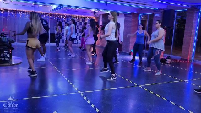 Farra 100 Limite | Davele Santos | FitDance | ElCondeTeam | Fernando Conde смотреть онлайн