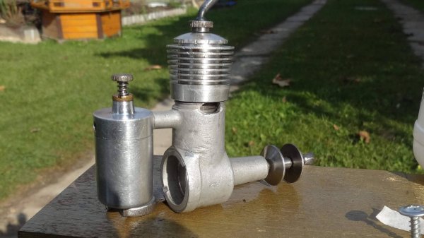 Запускаем восстановленный ЦАМЛ-50, 50-х годов.