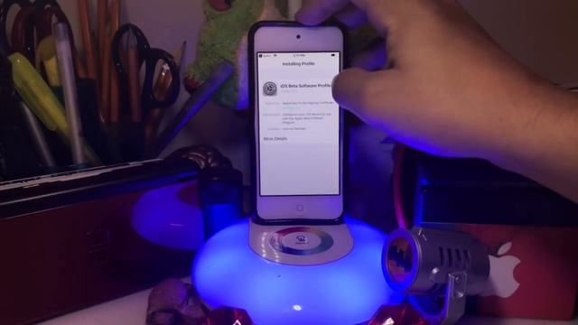 How To Get The New Emojis on iOS 11 with an iPhone, iPad, iPod!! смотреть онлайн