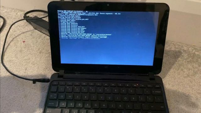 Make you potato PC faster for FREE! (using Linux) смотреть онлайн