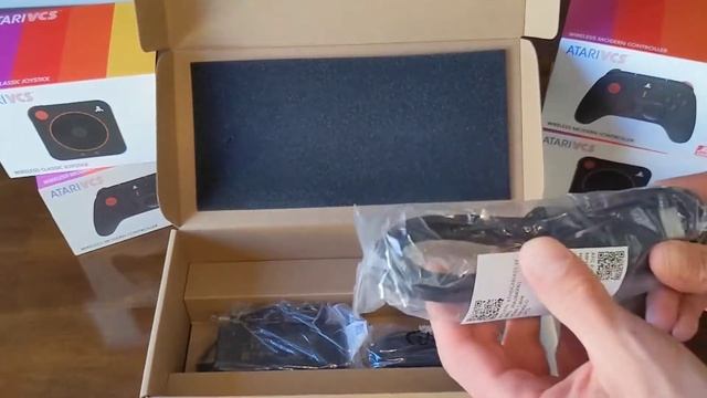 Atari VCS Unboxing & First Impressions смотреть онлайн