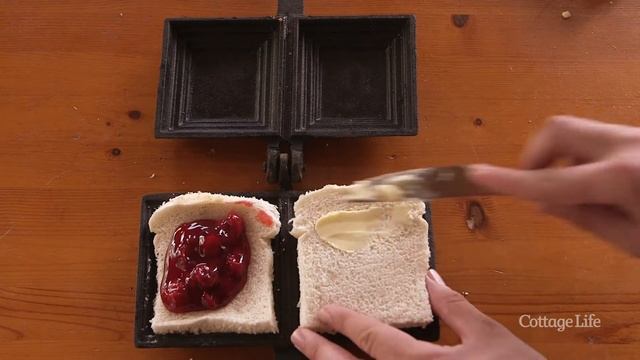 4 Amazing Pie Iron Recipes | Cottage Life смотреть онлайн