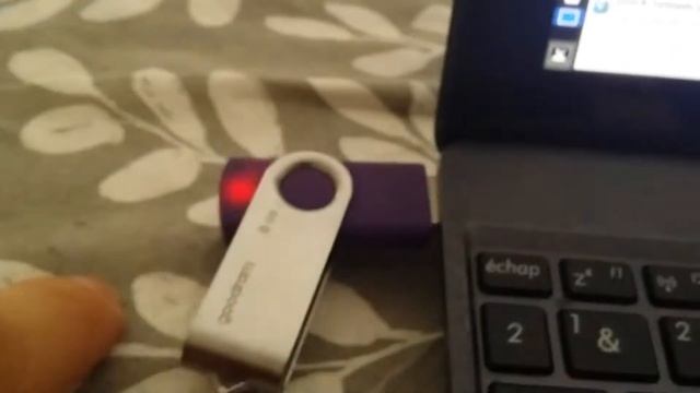 ASUS T100TAF - MX Linux смотреть онлайн