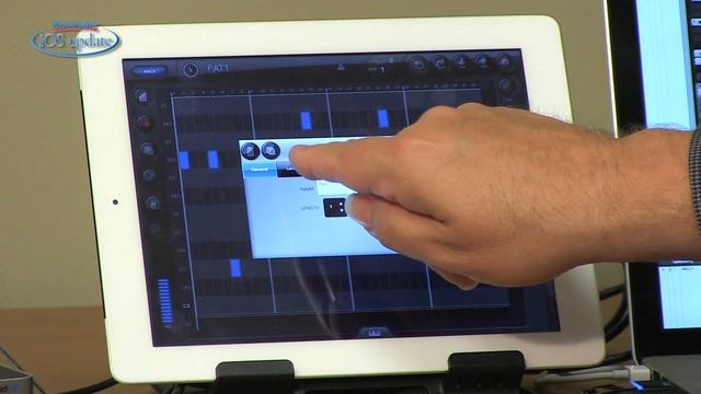 Genome MIDI Sequencer App Demo - Sweetwater's iOS Update, Vol. 77 смотреть онлайн